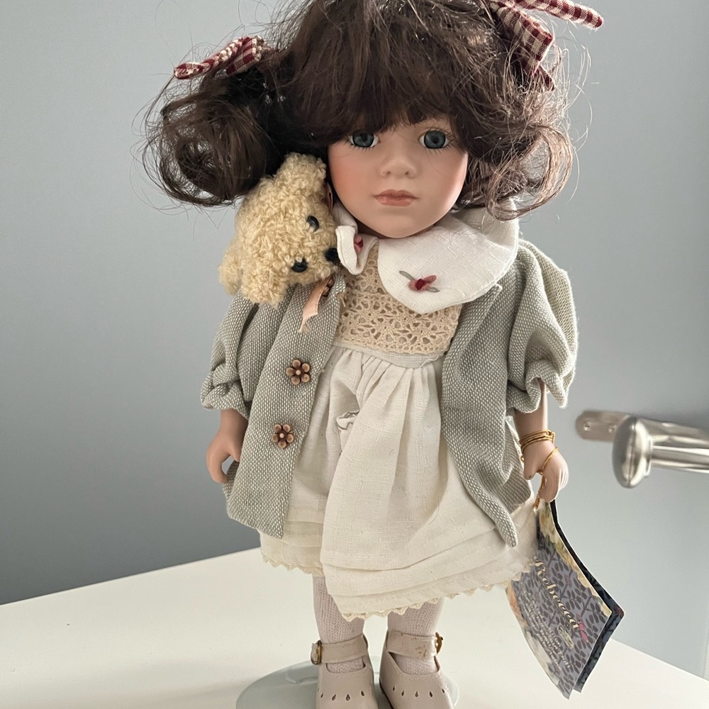 Alexandra collector porcelain doll 13”x6” NWT retail $289